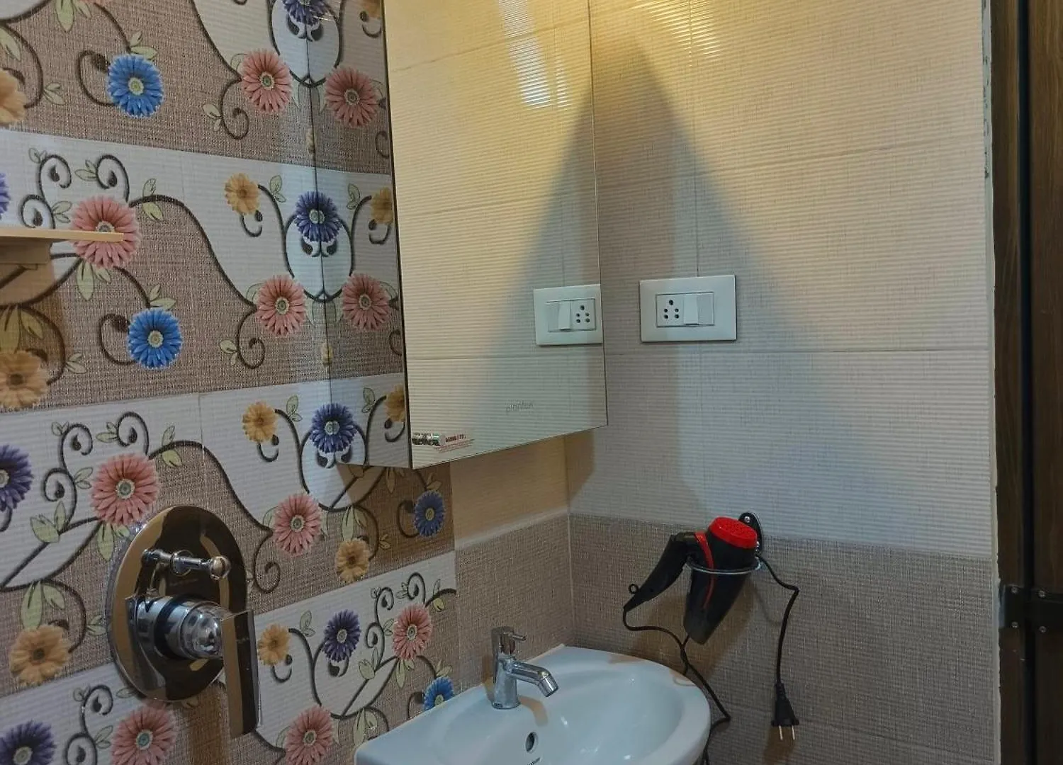 Posh 1 Bhk Apt With Temple View In Guruvayur B1001 Apartmán