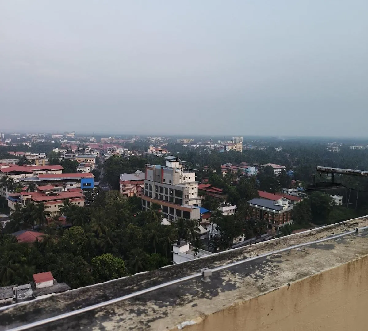 Posh 1 Bhk Apt With Temple View In Guruvayur B1001