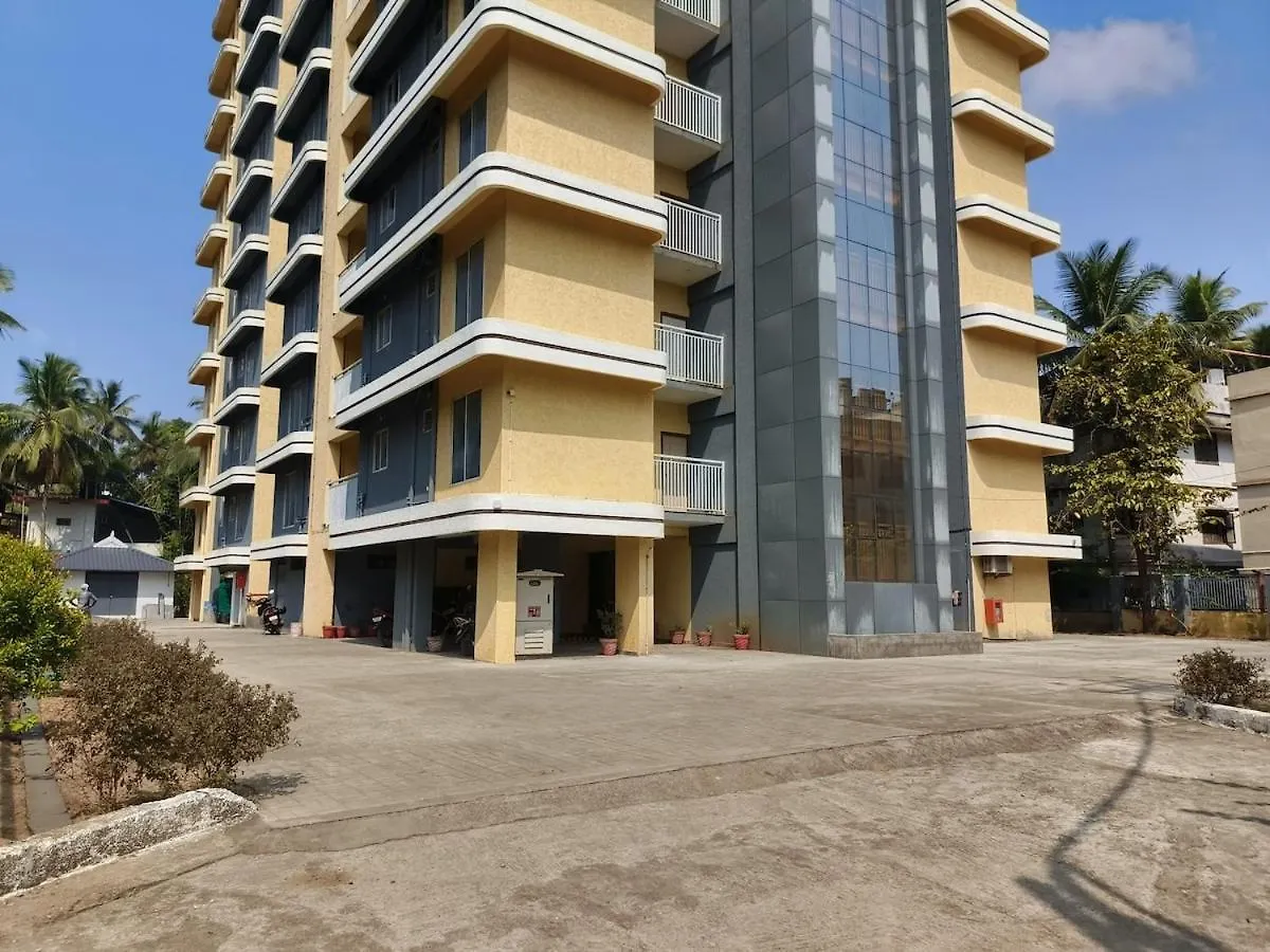 Posh 1 Bhk Apt With Temple View In Guruvayur B1001 India